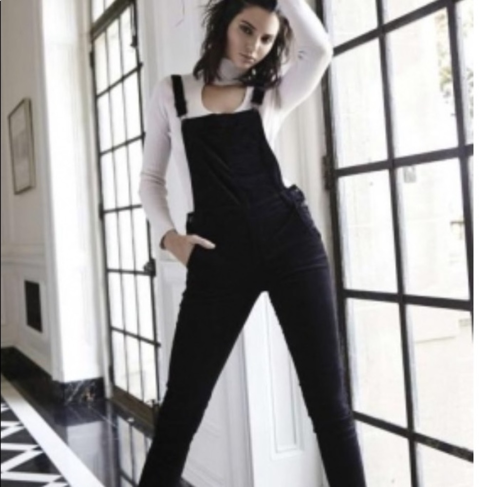 Kendall and Kylie overall